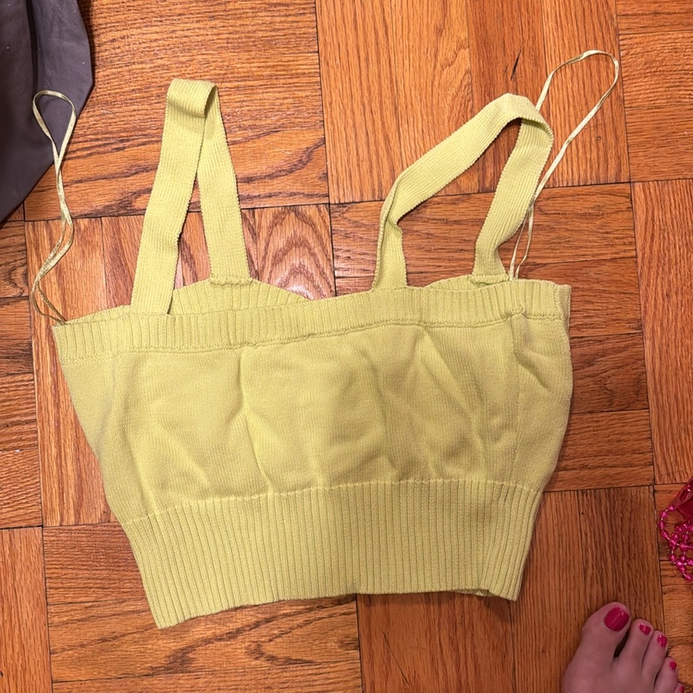 GREEN ENDLESS ROSE RIBBED CROP TOP - Picture 3 of 5